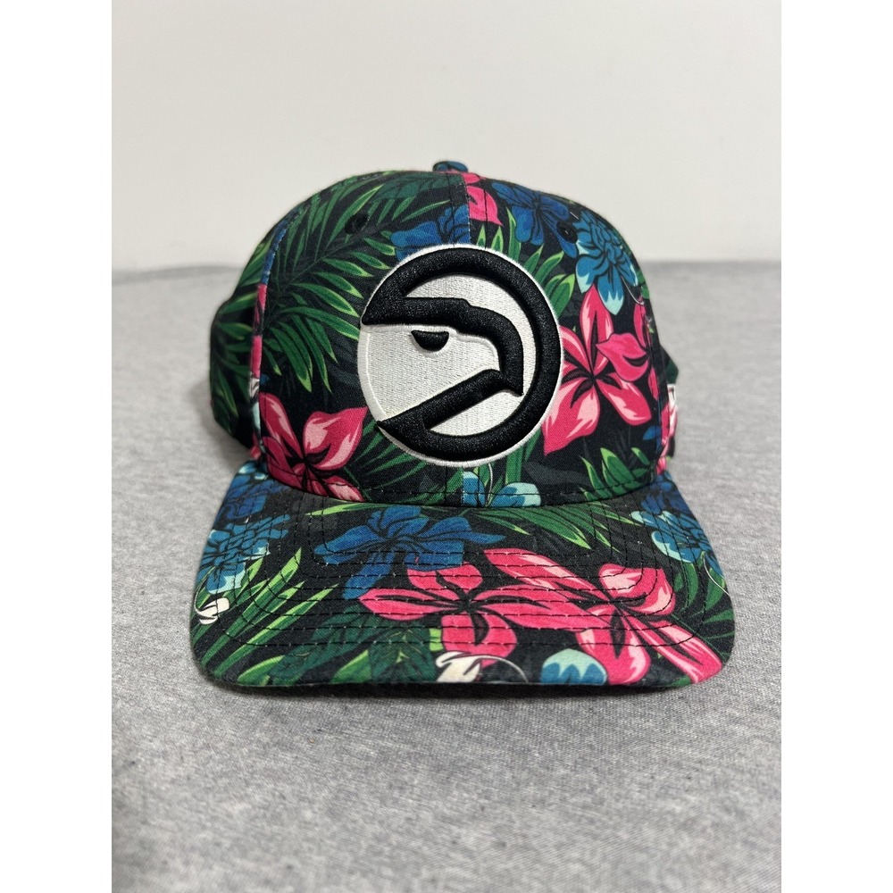 Atlanta Hawks Hat Cap Snap Back NBA Basketball Floral Hardwood Classics New Era